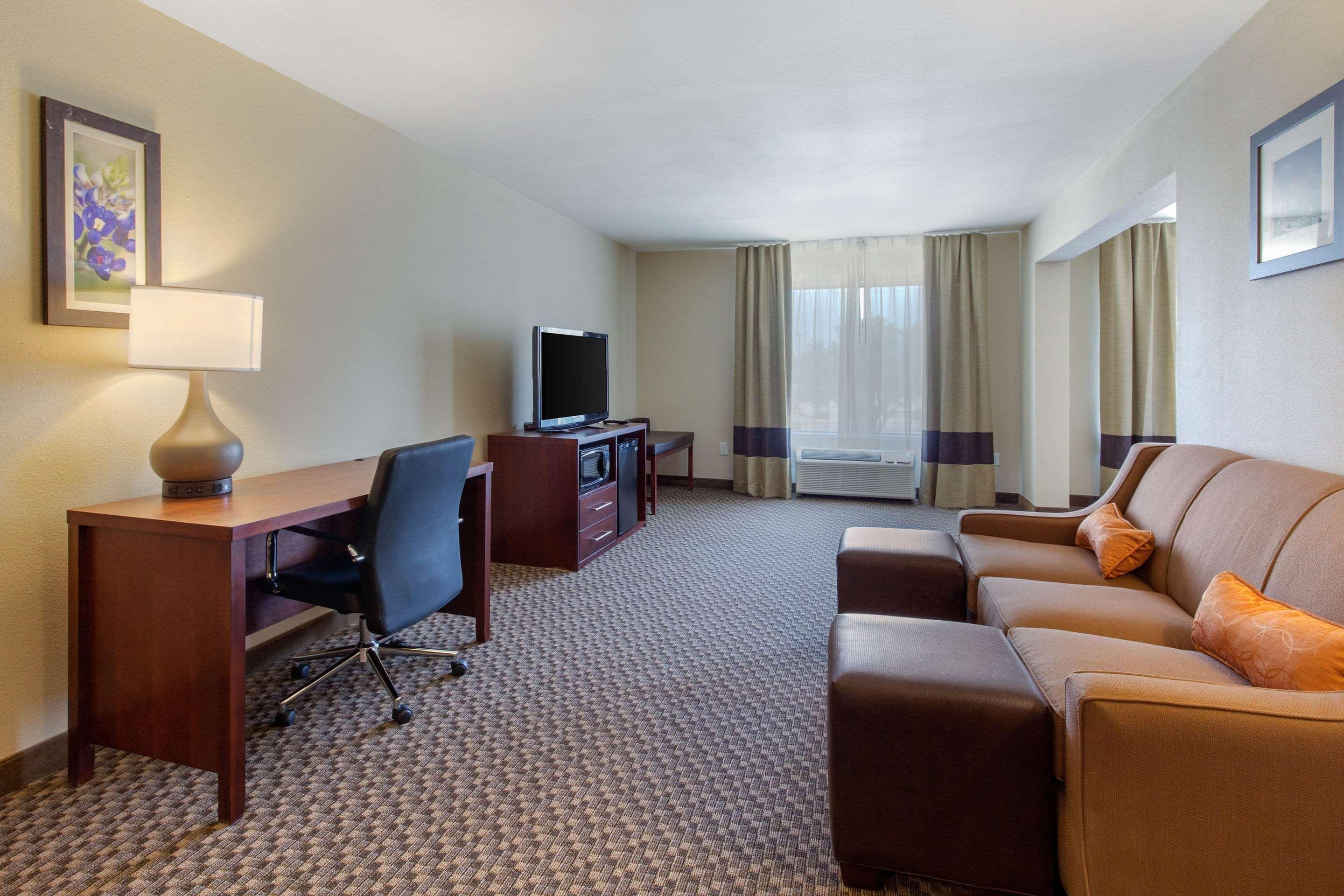 Comfort Inn & Suites Sw Houston Sugarland מראה חיצוני תמונה