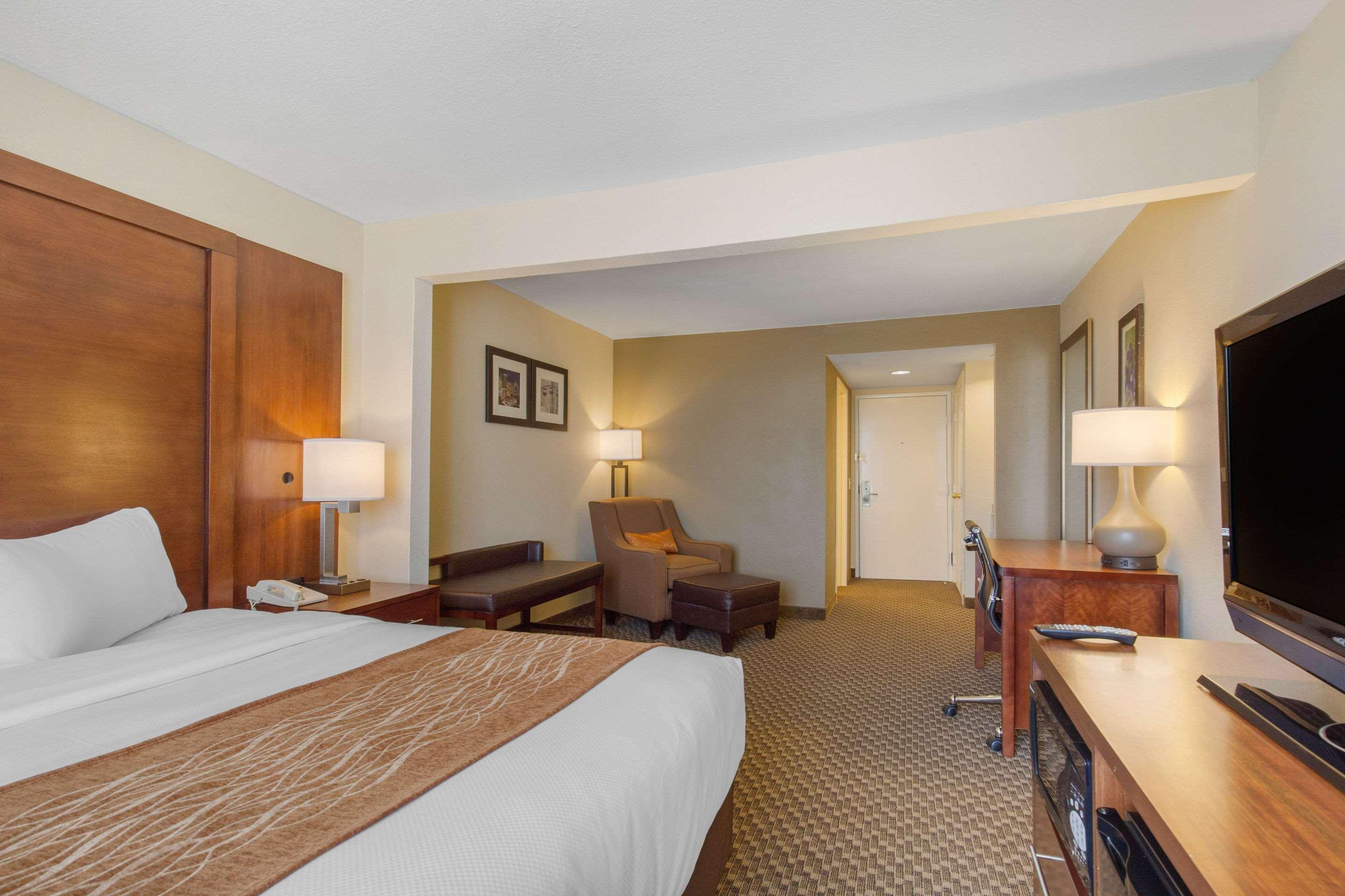 Comfort Inn & Suites Sw Houston Sugarland מראה חיצוני תמונה
