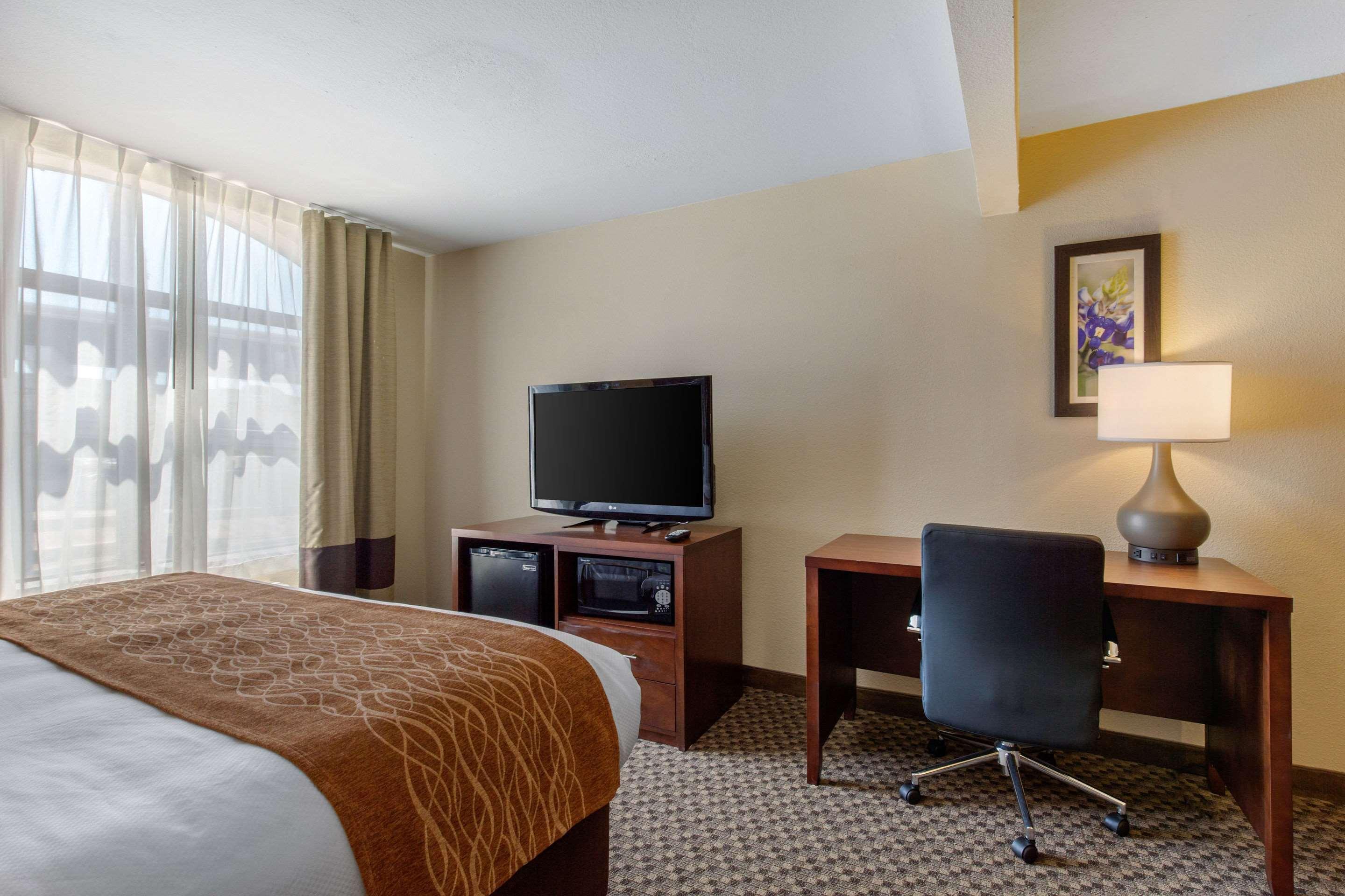 Comfort Inn & Suites Sw Houston Sugarland מראה חיצוני תמונה