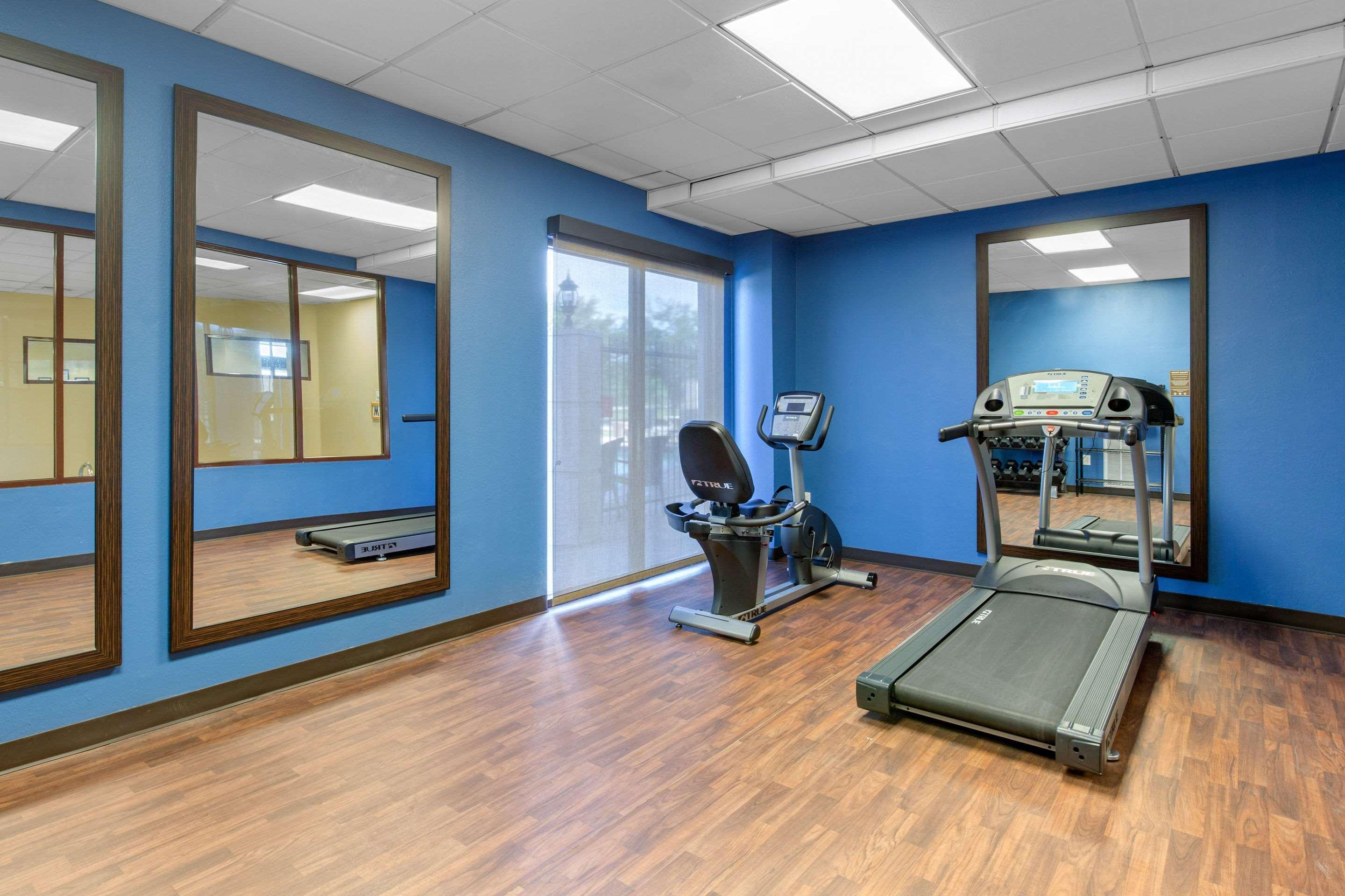 Comfort Inn & Suites Sw Houston Sugarland מראה חיצוני תמונה