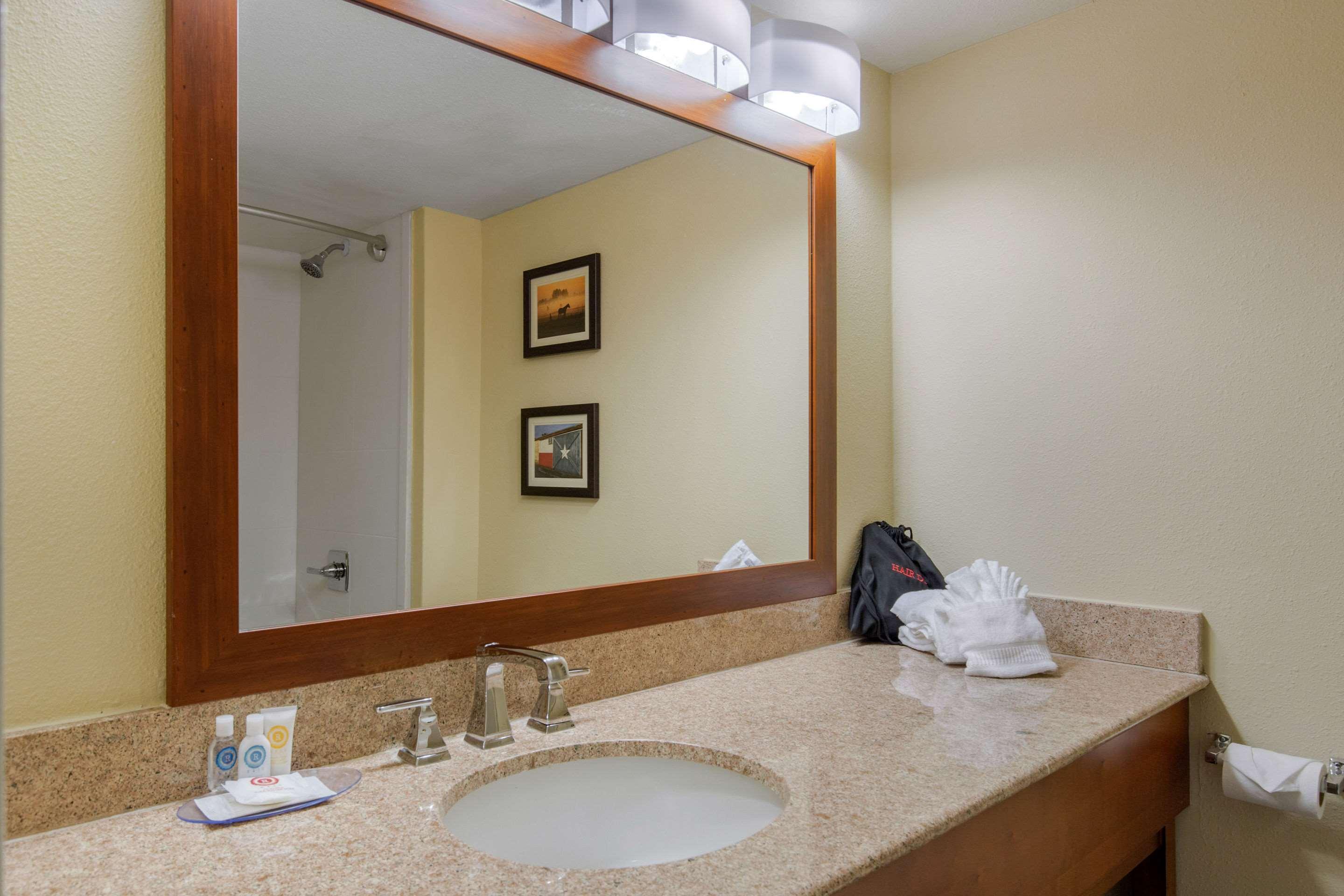 Comfort Inn & Suites Sw Houston Sugarland מראה חיצוני תמונה