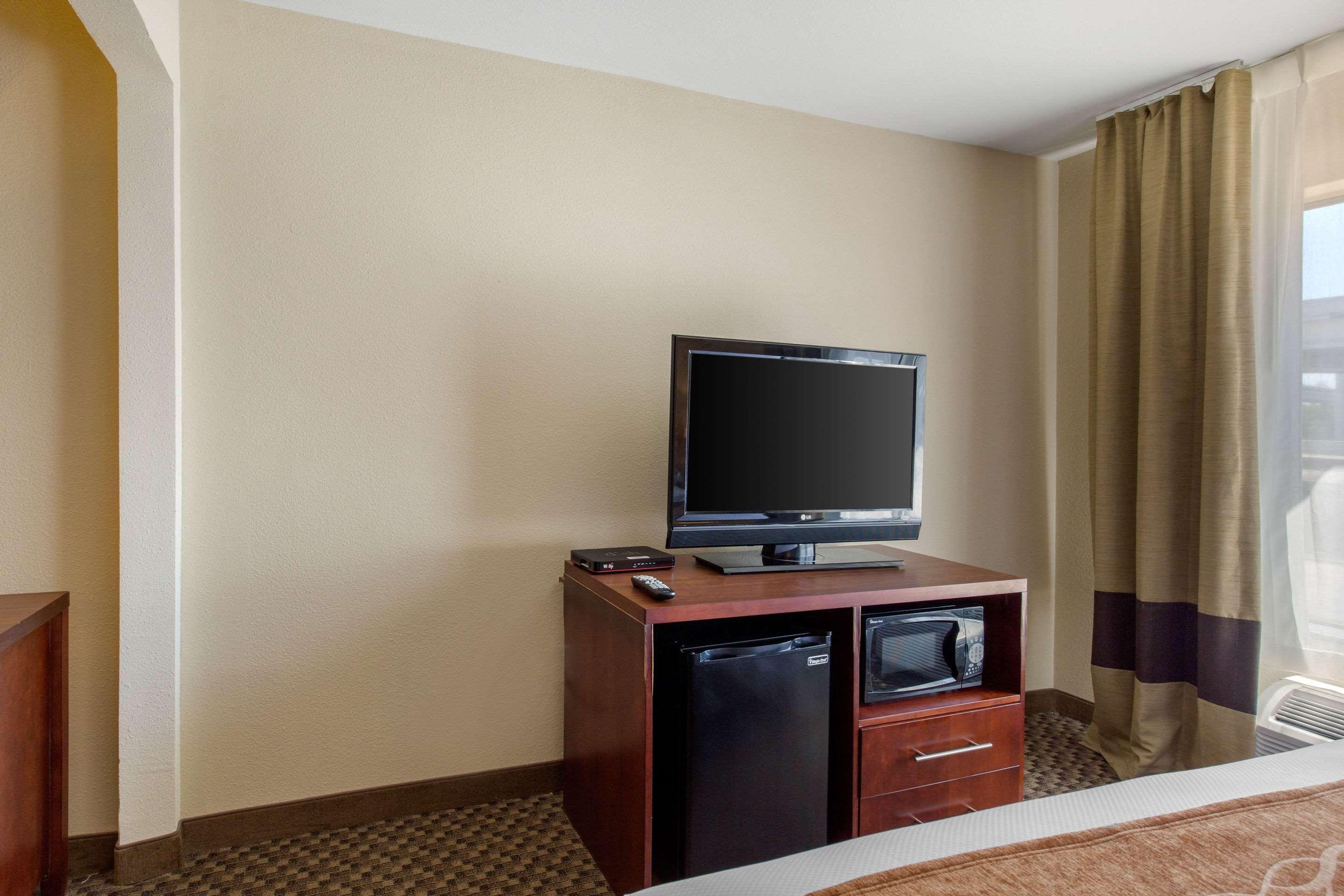Comfort Inn & Suites Sw Houston Sugarland מראה חיצוני תמונה