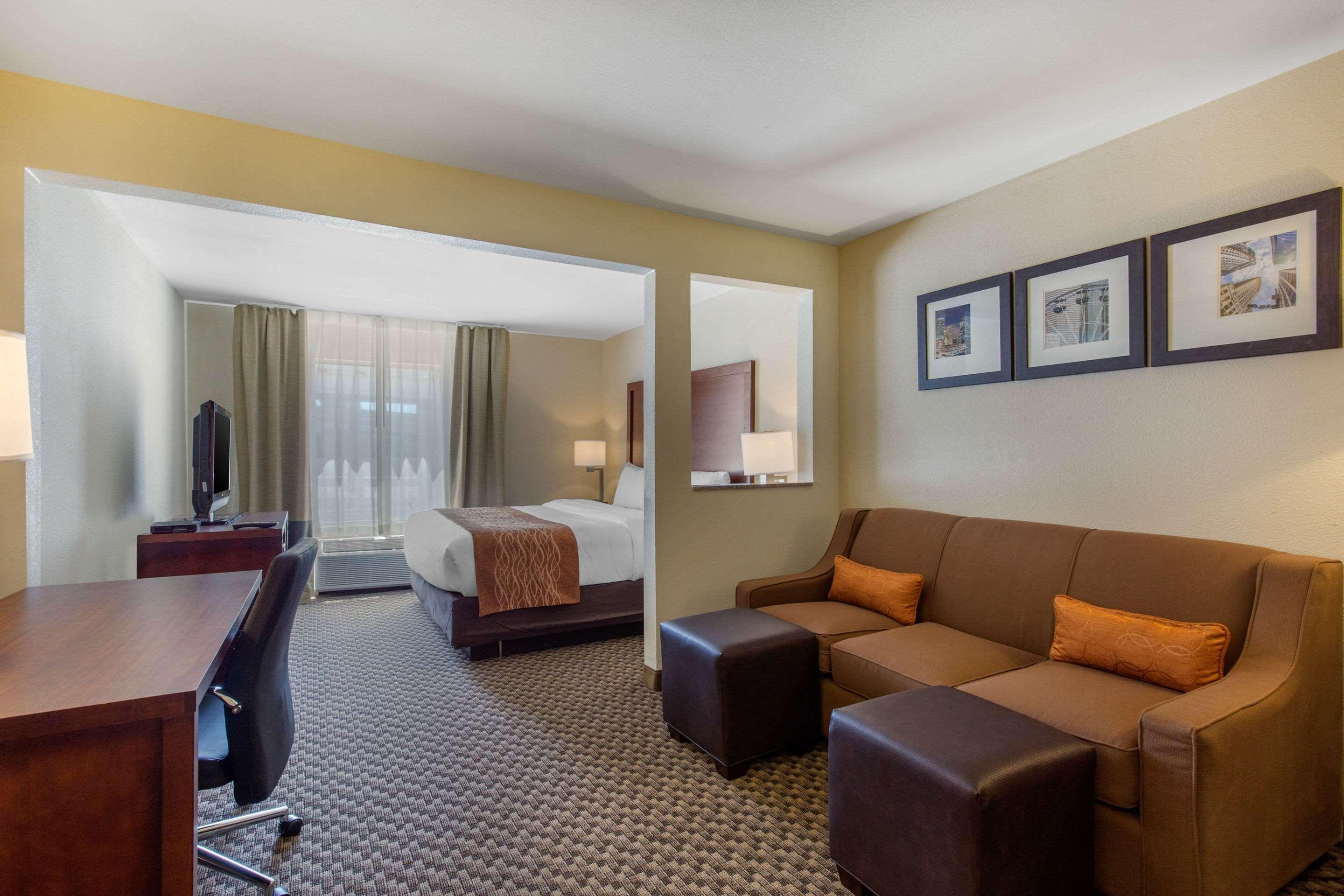 Comfort Inn & Suites Sw Houston Sugarland מראה חיצוני תמונה